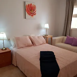 https://los-abrigos-la-arena.tenerifehoteles.net